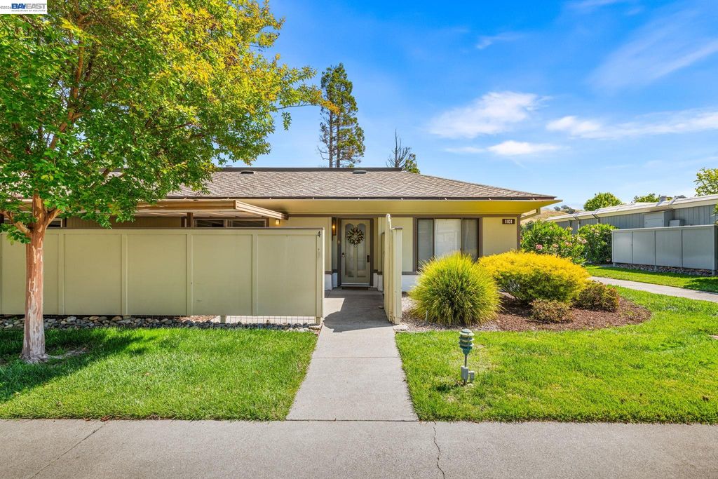 1101 Fairlawn Ct 4, Walnut Creek, CA 94595
