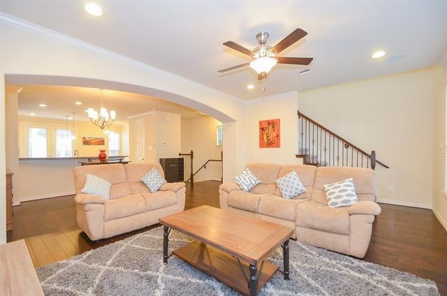 10014 Spring Shadows Park Circle, Houston, TX 77080