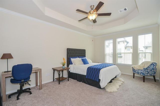 10014 Spring Shadows Park Circle, Houston, TX 77080