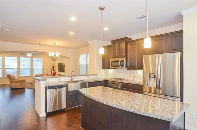 10014 Spring Shadows Park Circle, Houston, TX 77080