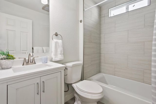 1757 Kenwood St, Sacramento, CA 95815