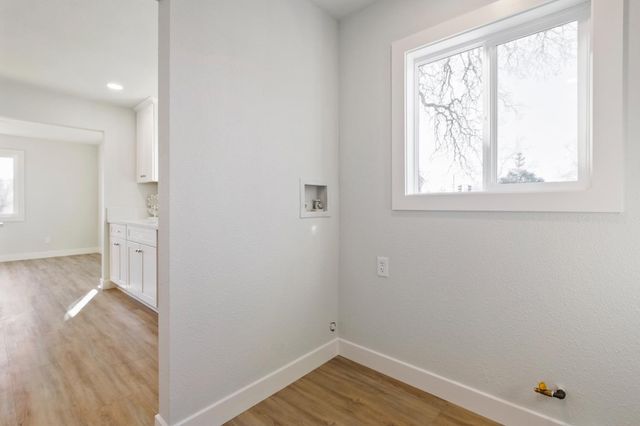 1757 Kenwood St, Sacramento, CA 95815