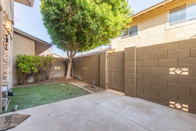 8525 E BELLEVIEW Street 6, Scottsdale, AZ 85257