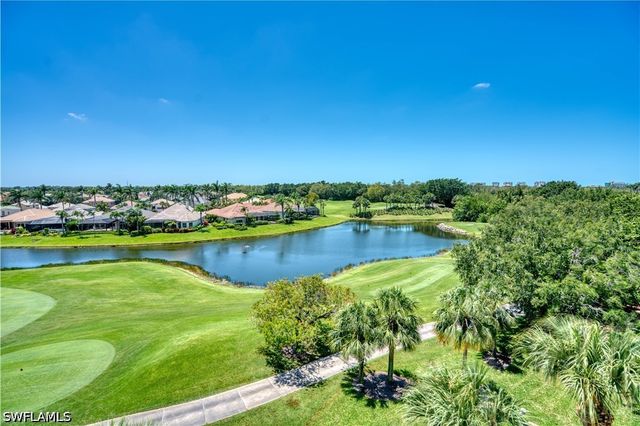 1540 Clermont DR F403, Naples, FL 34109