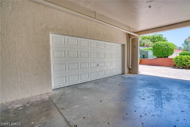 1540 Clermont DR F403, Naples, FL 34109