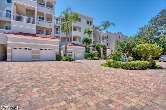 1540 Clermont DR F403, Naples, FL 34109