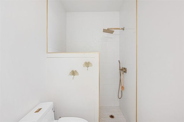 1320 Oak Street, St Simons Island, GA 31522