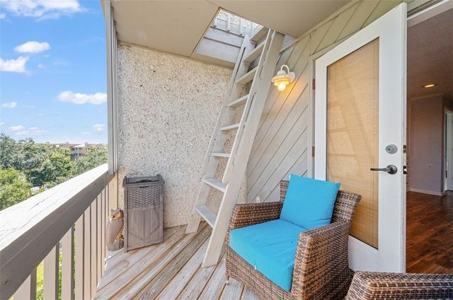 1320 Oak Street, St Simons Island, GA 31522