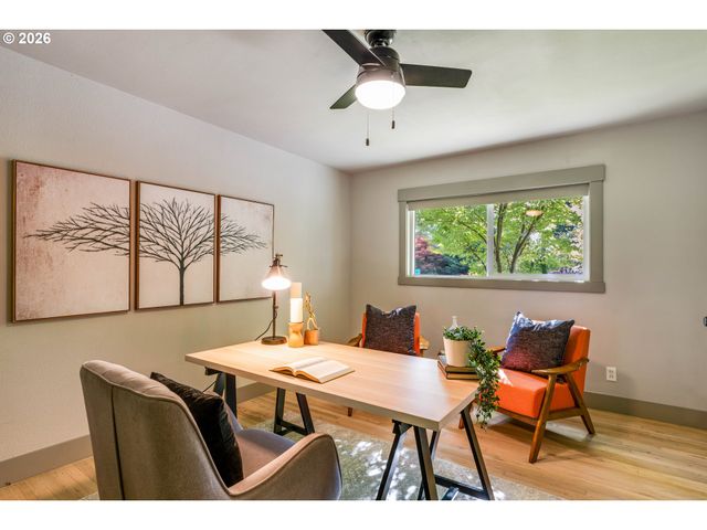 7665 Sw COPEL St, Portland, OR 97225