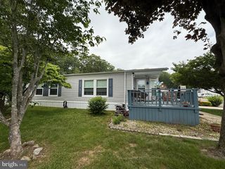 768 E GARDEN RD #108, Vineland, NJ 08360