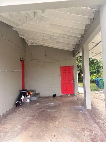 1100 NW 110th St, Miami, FL 33168