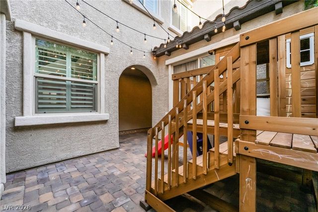 3062 Hushed Sonnet Avenue, Henderson, NV 89044