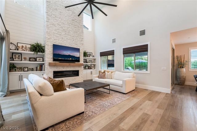 3062 Hushed Sonnet Avenue, Henderson, NV 89044