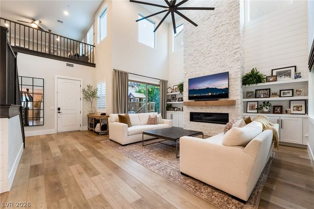 3062 Hushed Sonnet Avenue, Henderson, NV 89044