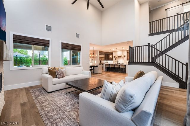 3062 Hushed Sonnet Avenue, Henderson, NV 89044
