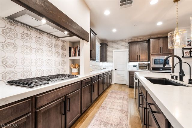 3062 Hushed Sonnet Avenue, Henderson, NV 89044