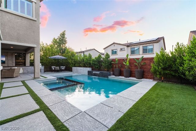3062 Hushed Sonnet Avenue, Henderson, NV 89044