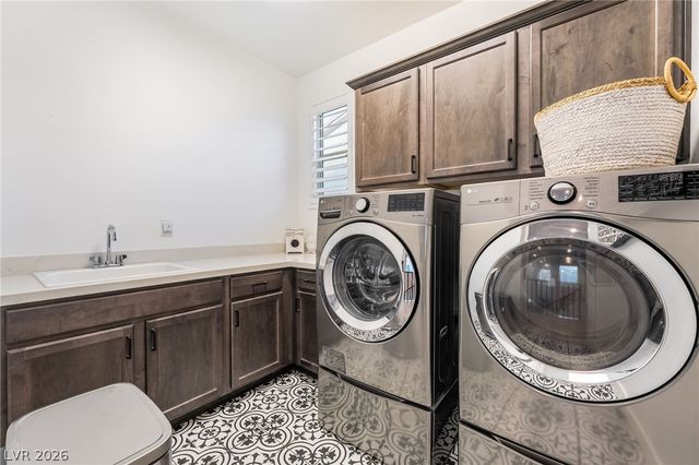 3062 Hushed Sonnet Avenue, Henderson, NV 89044