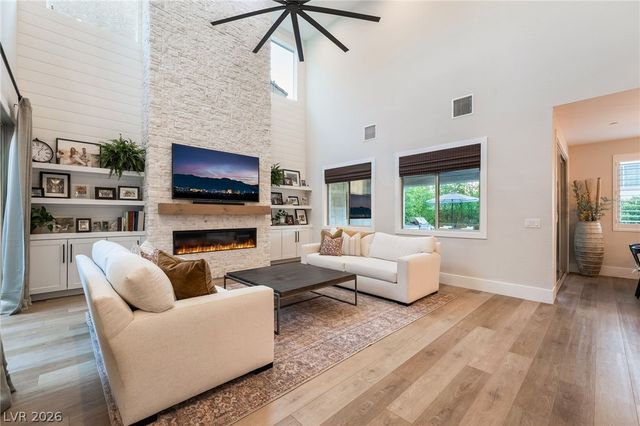 3062 Hushed Sonnet Avenue, Henderson, NV 89044