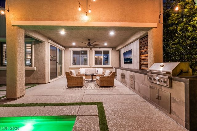 3062 Hushed Sonnet Avenue, Henderson, NV 89044