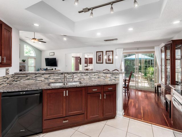 434 Hidden Ravines Drive, Powell, OH 43065