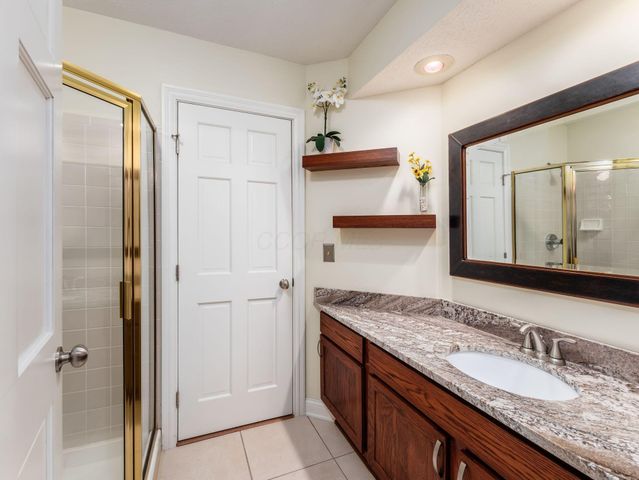 434 Hidden Ravines Drive, Powell, OH 43065