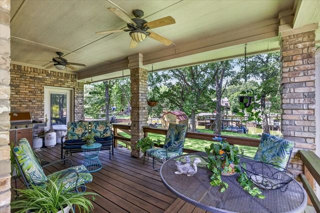 5536 Point Lavista, Malakoff, TX 75148