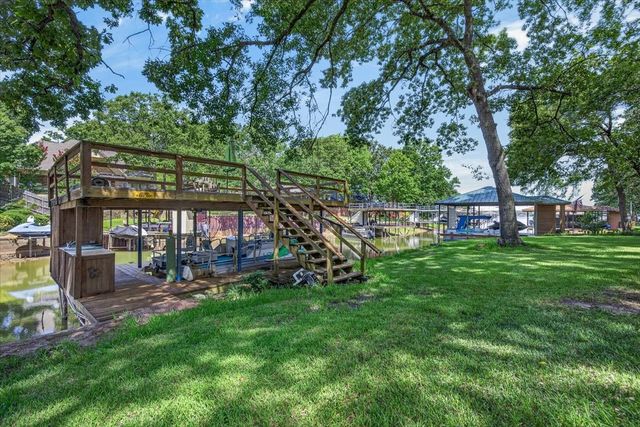 5536 Point Lavista, Malakoff, TX 75148