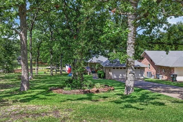 5536 Point Lavista, Malakoff, TX 75148