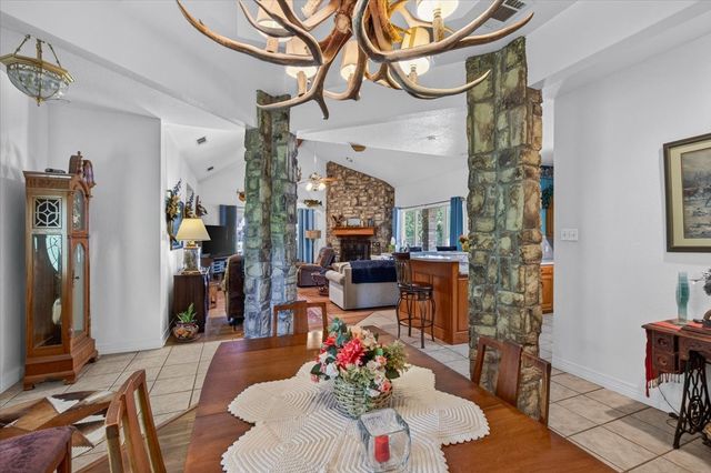 5536 Point Lavista, Malakoff, TX 75148