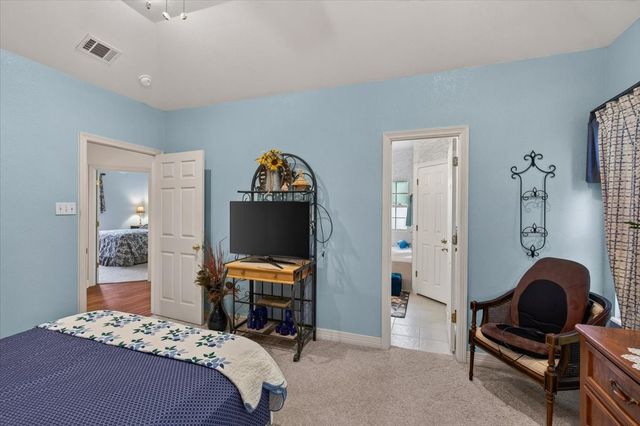 5536 Point Lavista, Malakoff, TX 75148