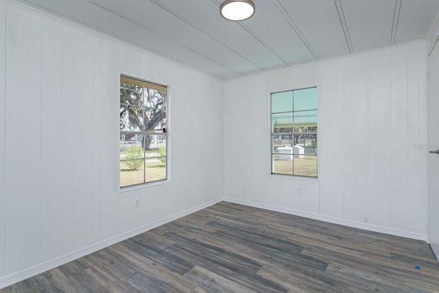 277 W PALM AVENUE, Bushnell, FL 33513