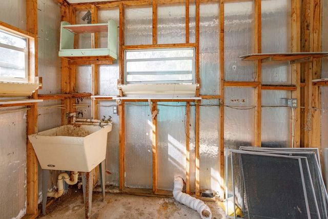 277 W PALM AVENUE, Bushnell, FL 33513