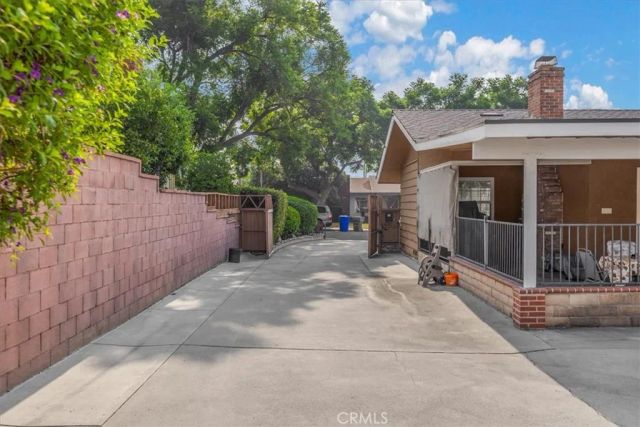 2183 Sinclair Street, Pomona, CA 91767