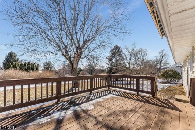 4 Roselle St, Holland Twp., NJ 08848