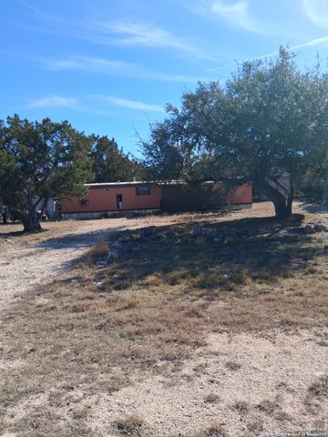 1064 Brook Valley, Canyon Lake, TX 78133