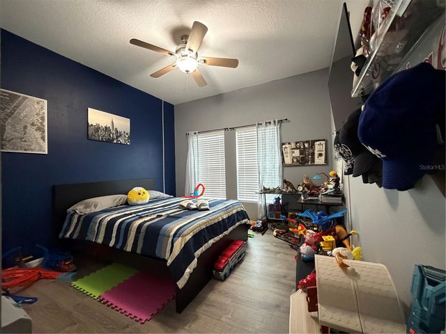 1834 CASTLETON DRIVE, St Cloud, FL 34771