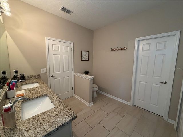 1834 CASTLETON DRIVE, St Cloud, FL 34771