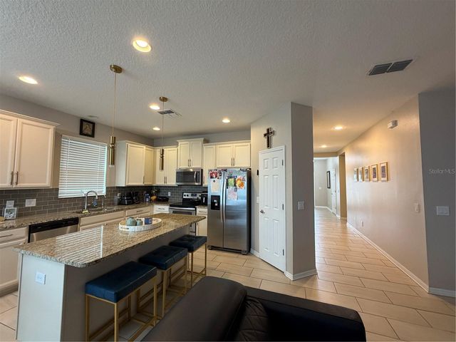 1834 CASTLETON DRIVE, St Cloud, FL 34771