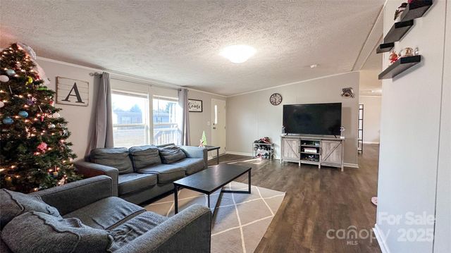 3516 Meldonna Drive, Maiden, NC 28650