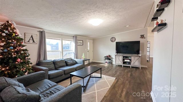 3516 Meldonna Drive, Maiden, NC 28650