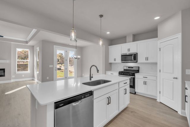 1319 Ruddy Way, Lebanon, TN 37090