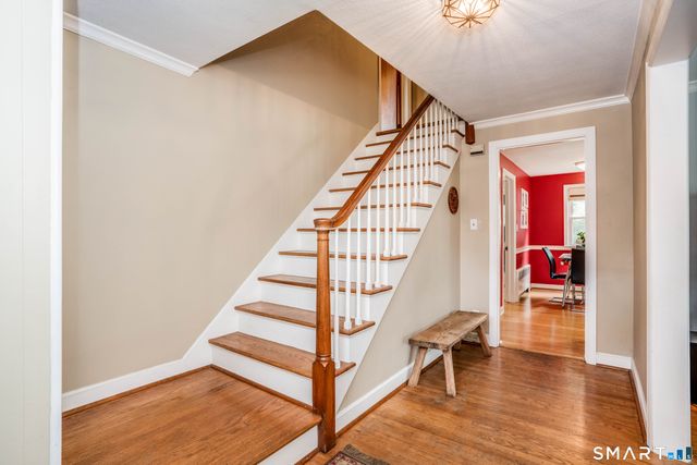 2425 Albany Avenue, West Hartford, CT 06117