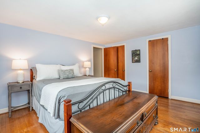 2425 Albany Avenue, West Hartford, CT 06117