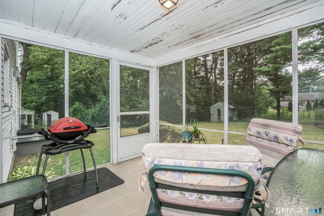 2425 Albany Avenue, West Hartford, CT 06117