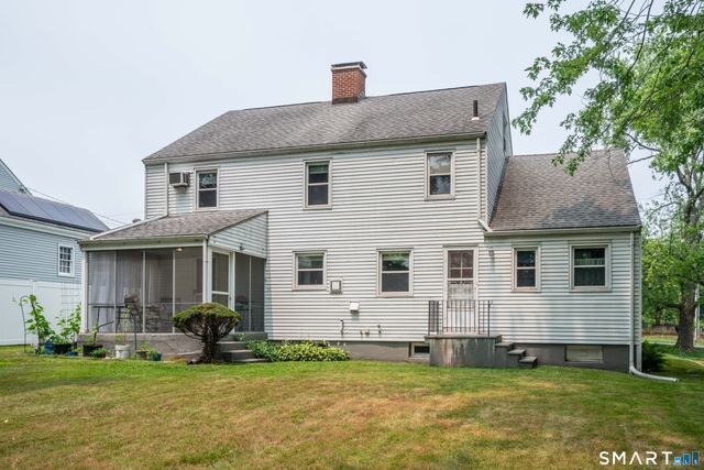 2425 Albany Avenue, West Hartford, CT 06117