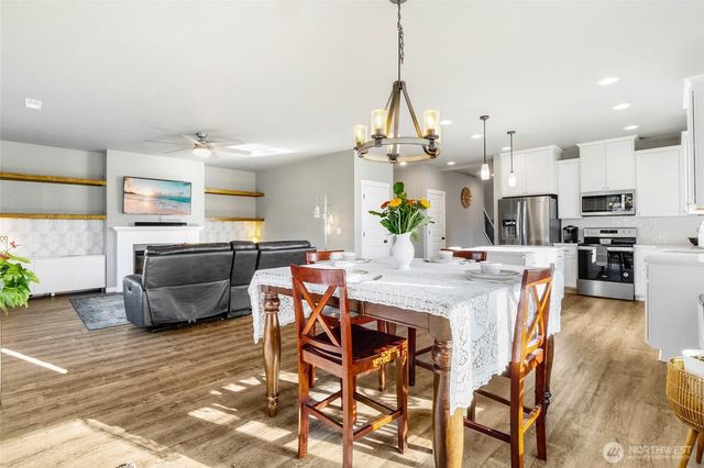 302 N Towhee Street, Moses Lake, WA 98837