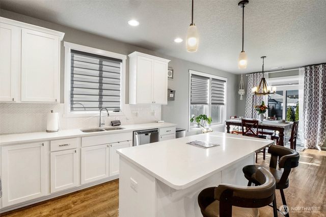 302 N Towhee Street, Moses Lake, WA 98837