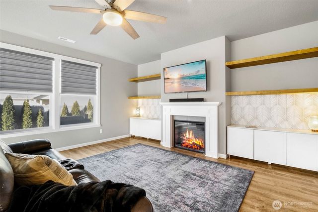 302 N Towhee Street, Moses Lake, WA 98837