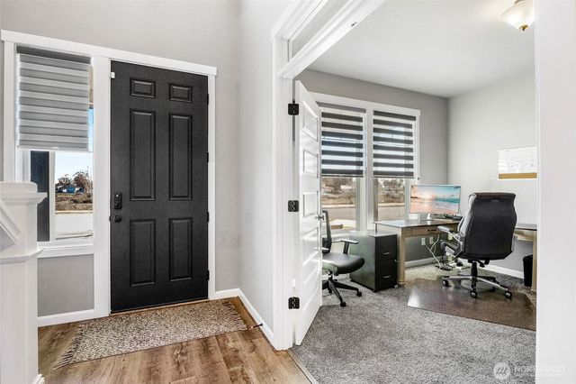 302 N Towhee Street, Moses Lake, WA 98837